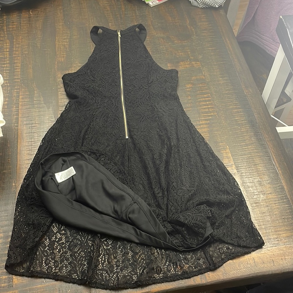 Dress - Picture 2 of 2